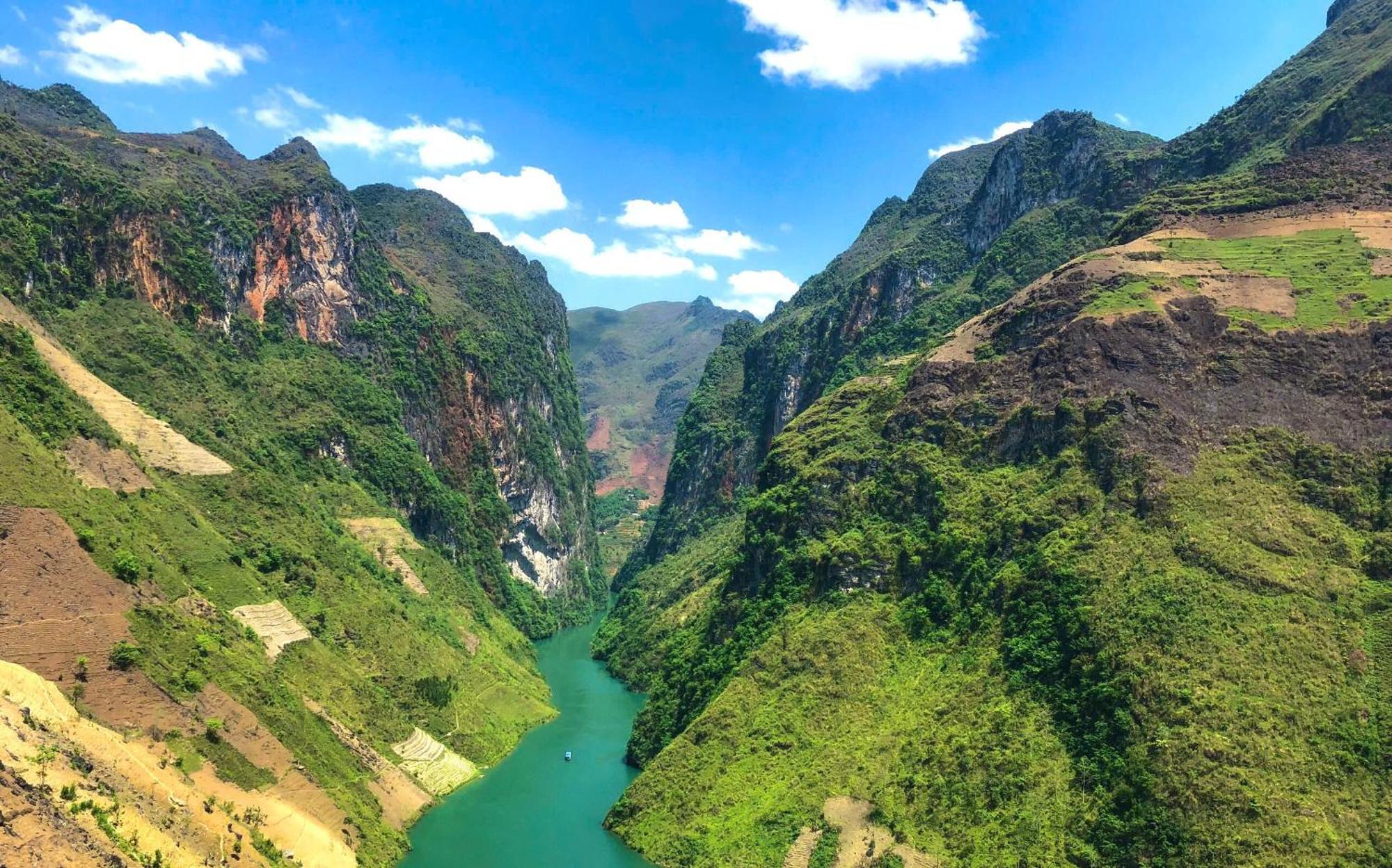 Thuy Anh Hotel Ha Giang Eksteriør bilde